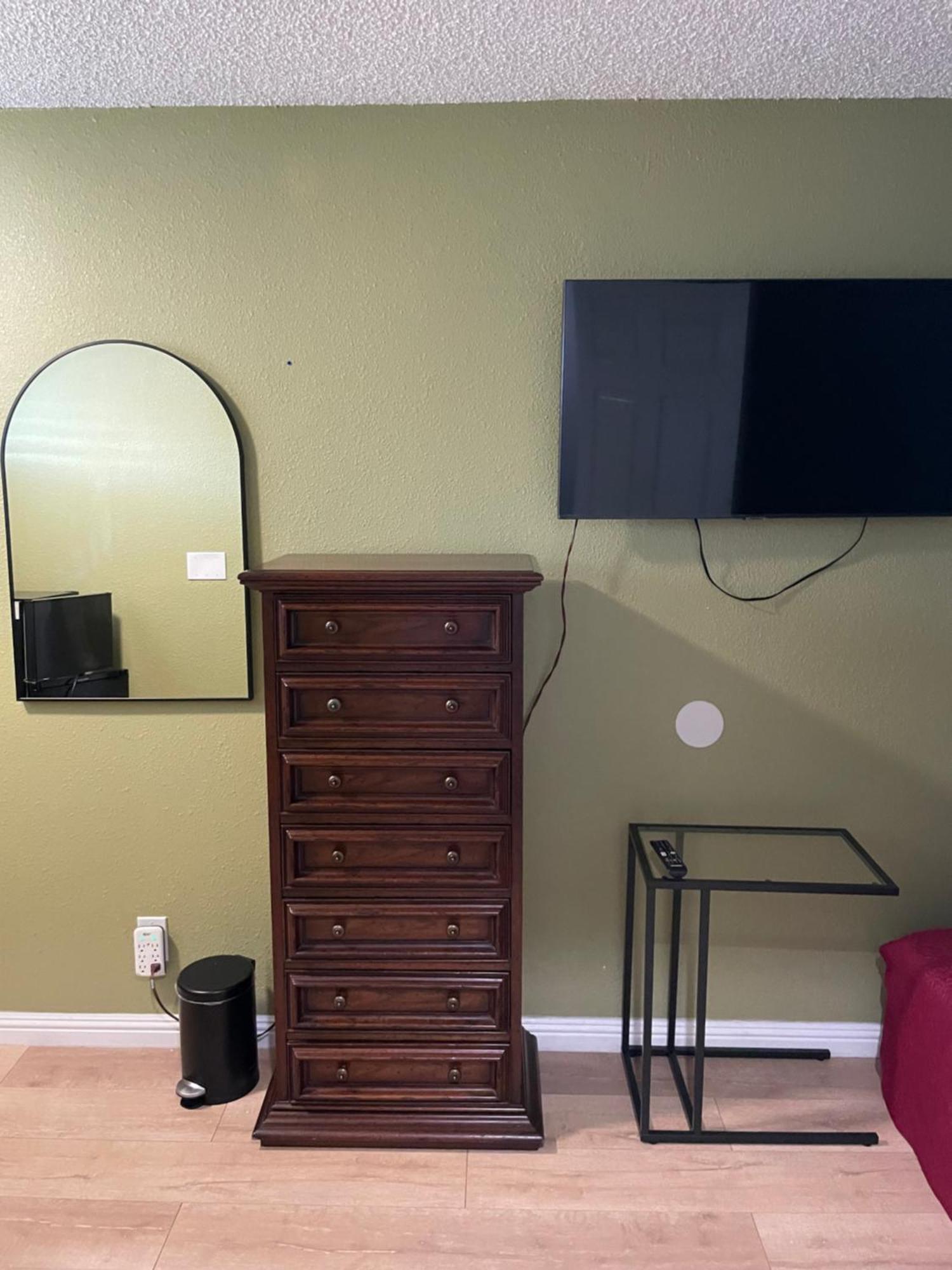 Private Room In Los Angeles With Ac, Strong Wifi, Smart Tv, Work Desk Near Sofi Stadium Luaran gambar
